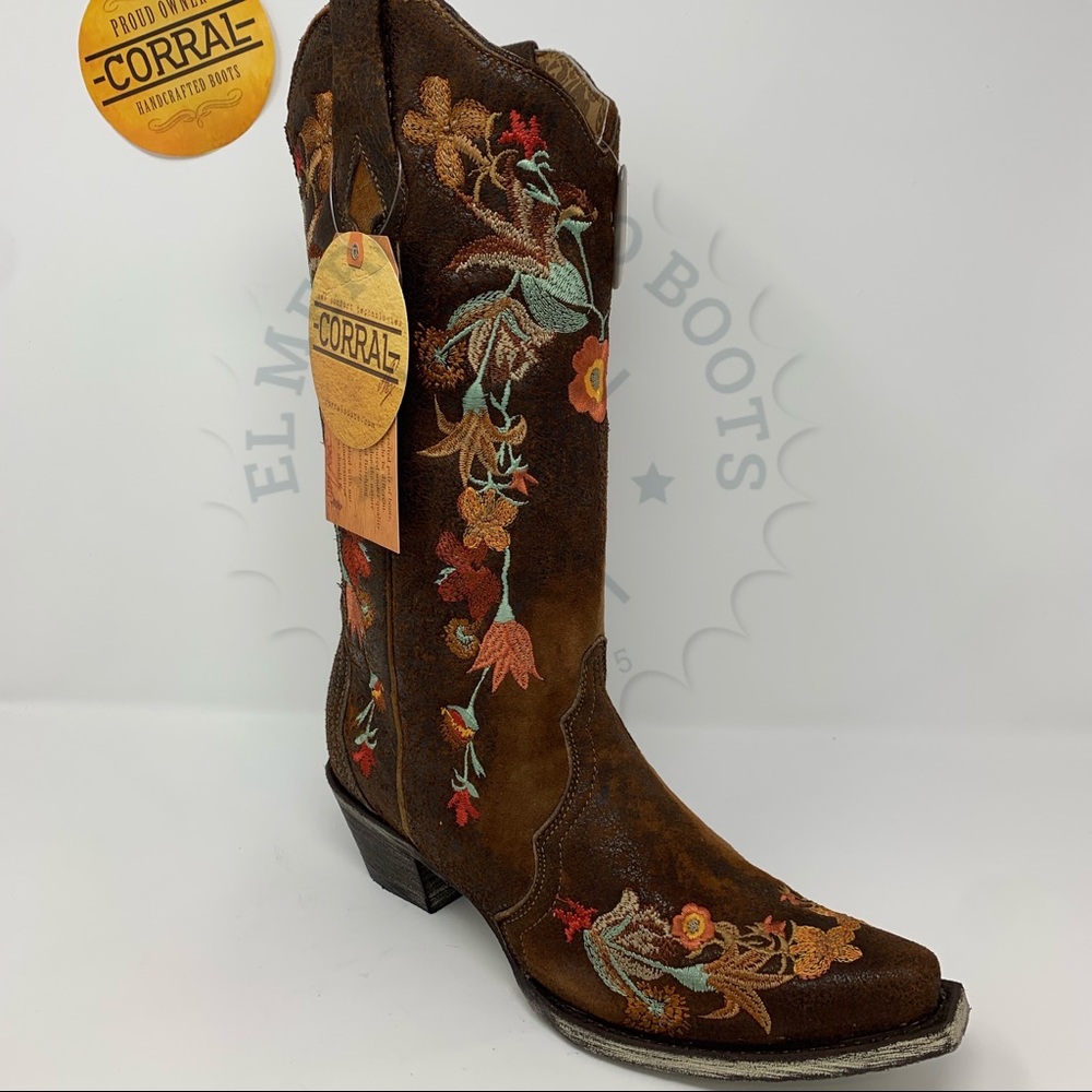 WOMENS cowgirl boots